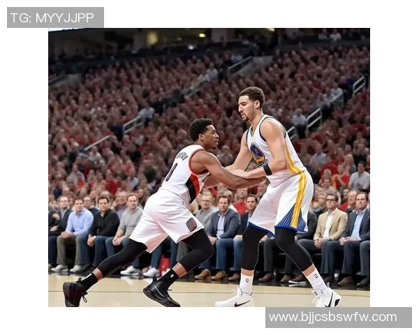 勇士与开拓者激战1228赛季精彩回顾与精彩瞬间分析